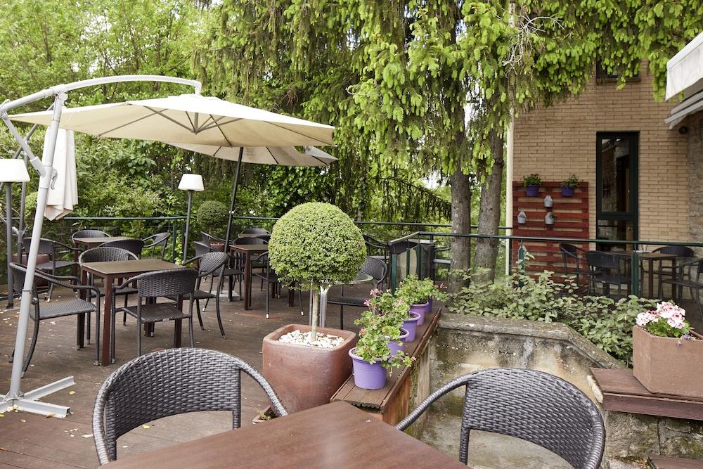Hotel Iriguibel Huarte Pamplona Extérieur photo
