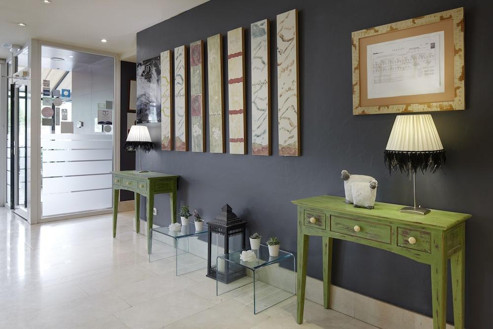 Hotel Iriguibel Huarte Pamplona Extérieur photo