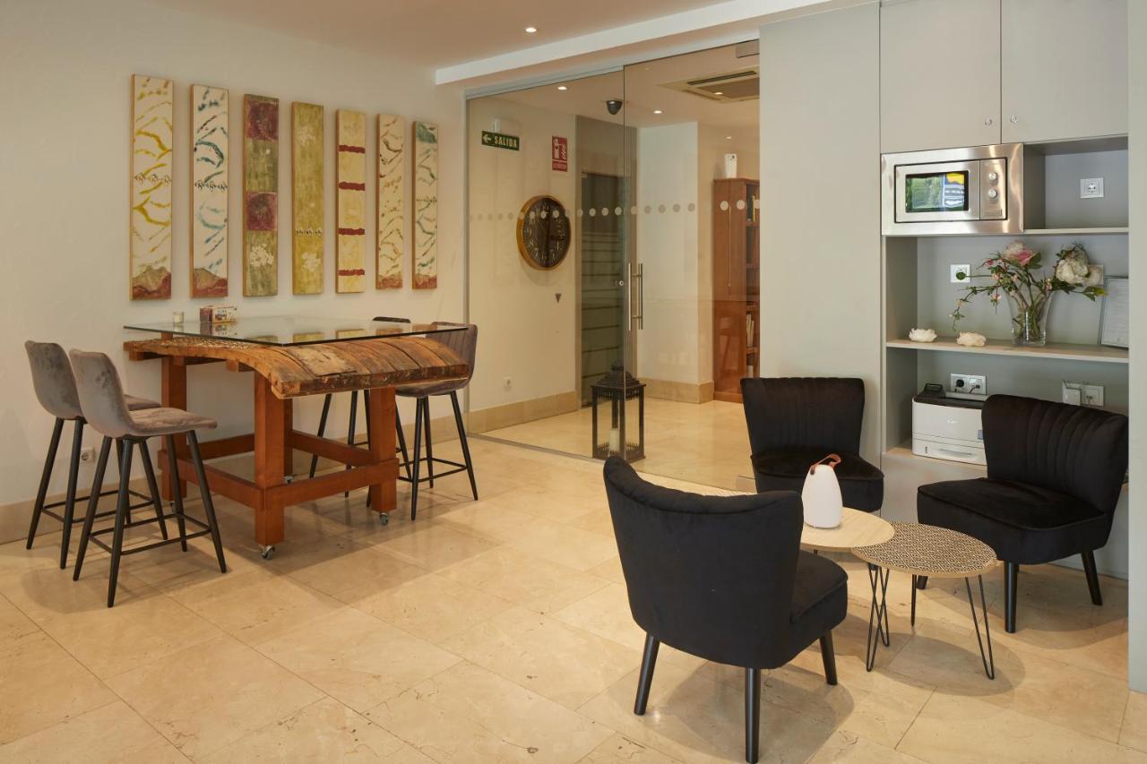 Hotel Iriguibel Huarte Pamplona Extérieur photo